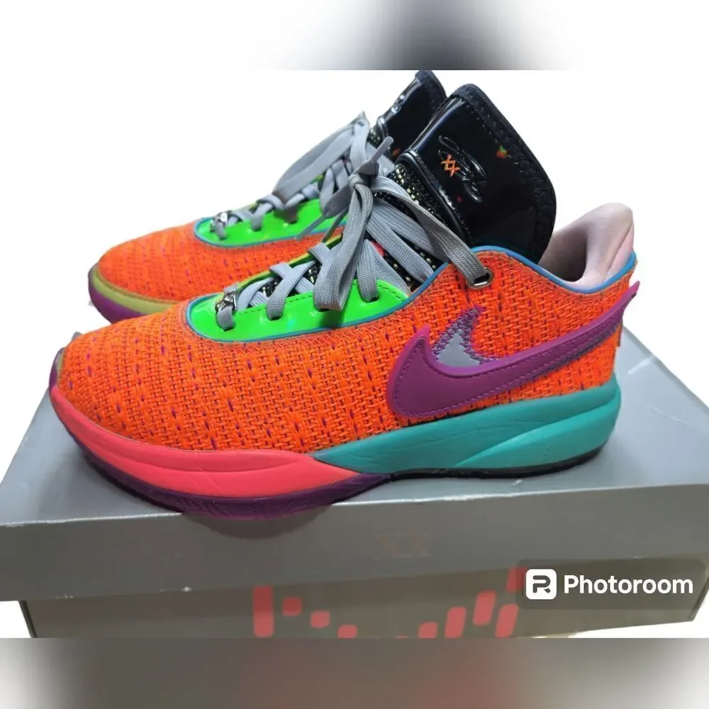 Nike LeBron 20 chosen one sneakers